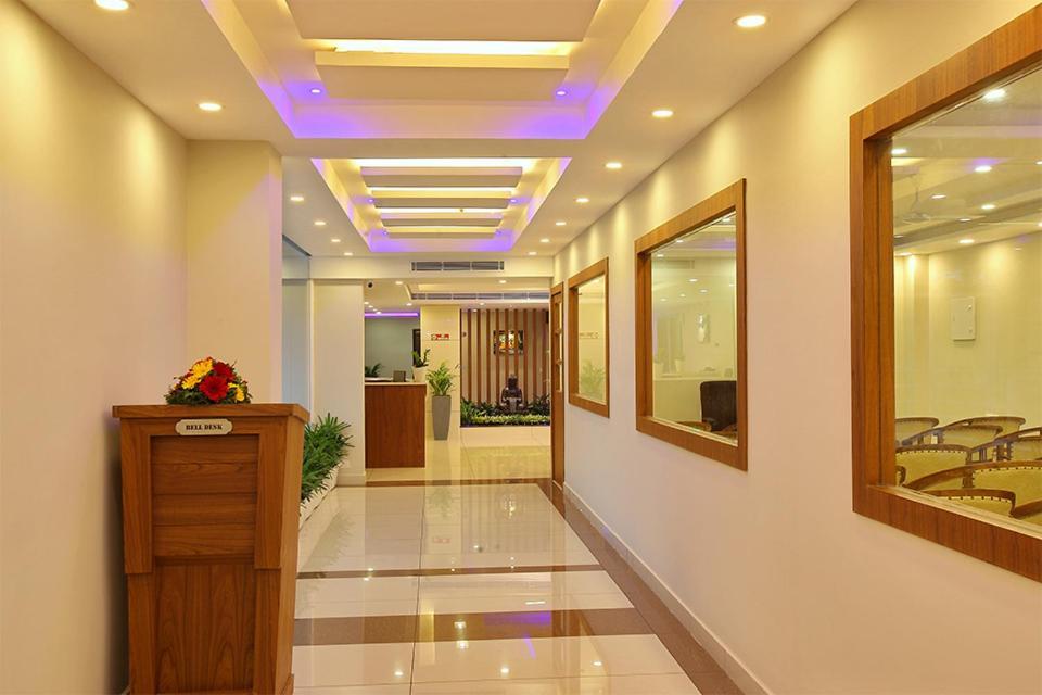 Lumbini Supreme Hotel Thrissur Ngoại thất bức ảnh