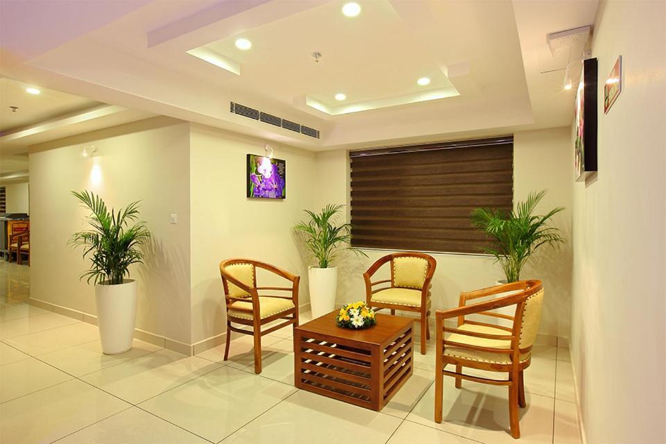 Lumbini Supreme Hotel Thrissur Ngoại thất bức ảnh