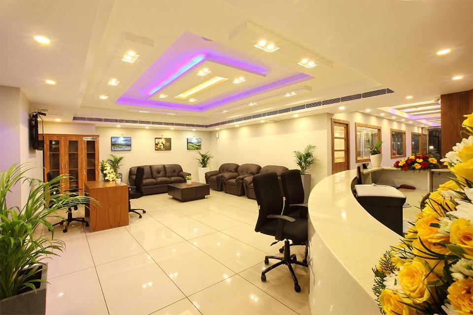 Lumbini Supreme Hotel Thrissur Ngoại thất bức ảnh