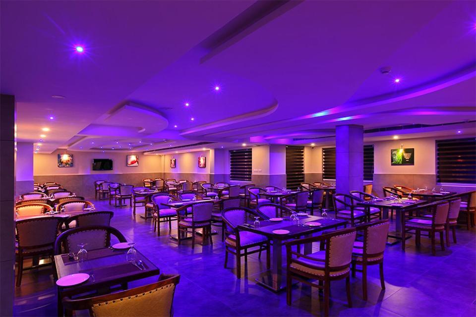 Lumbini Supreme Hotel Thrissur Ngoại thất bức ảnh